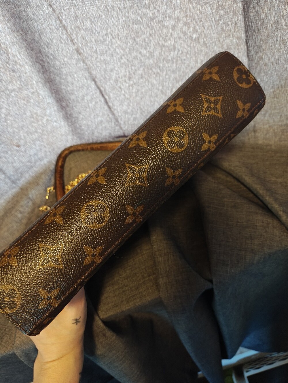 Louis Vuitton Monogram Malesherbes - Picture 5 of 14